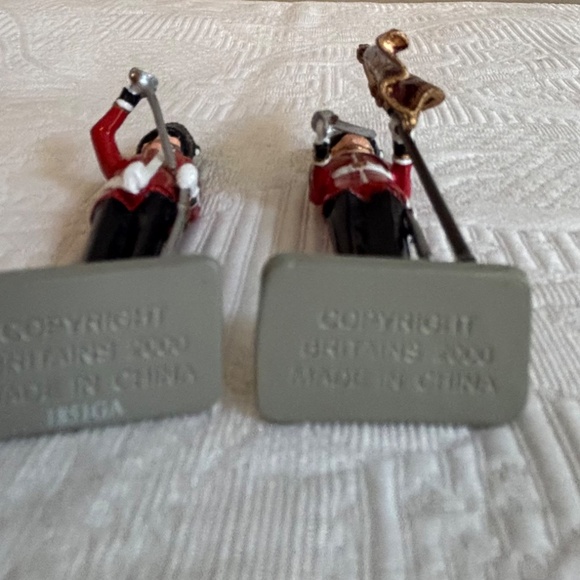 Two Britains Lead Soldiers - Picture 2 of 3
